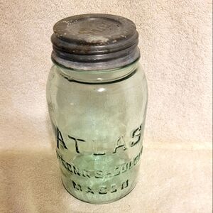 Atlas Strong Shoulder Quart Mason Jar Green Color
